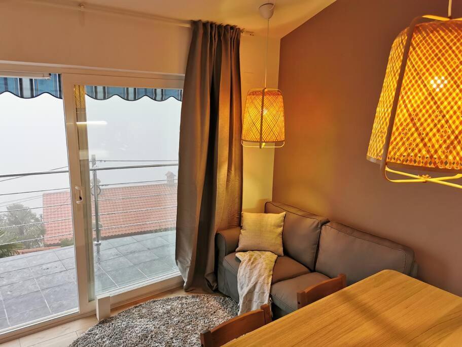 Ferienwohnung Mit 180° Meerblick Dobreć 外观 照片