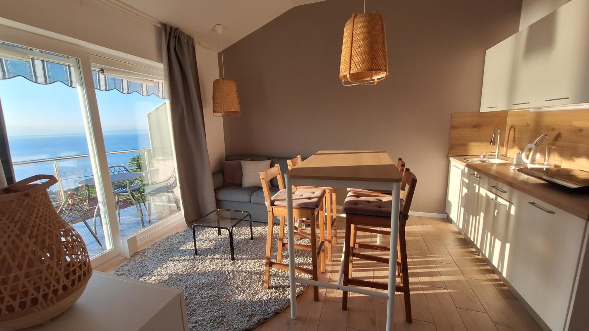 Ferienwohnung Mit 180° Meerblick Dobreć 外观 照片